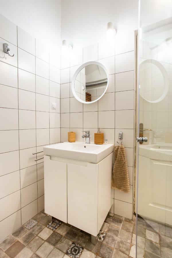 Arcade Apartment Σίμπιου Εξωτερικό φωτογραφία